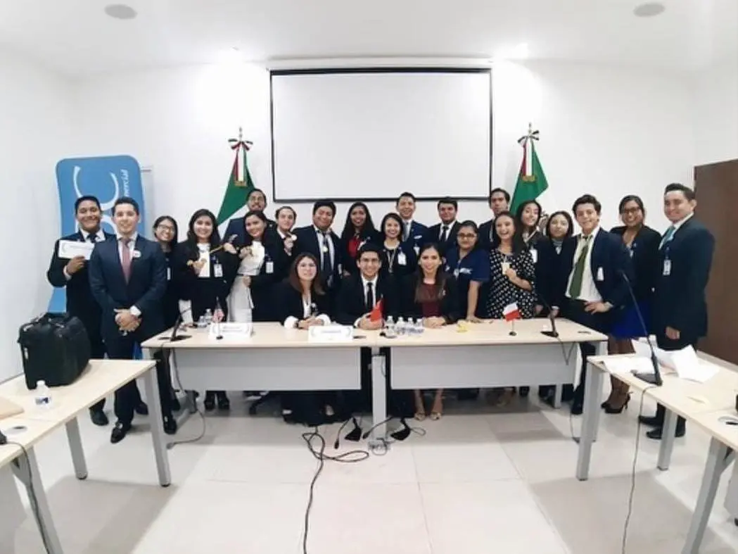 Foto  de la edición 2019 del SMMUN.